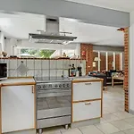 Front In With Sauna Vakantiehuis