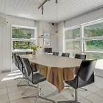 Vakantiehuis Front In With Sauna Asperup
