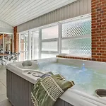 Front In With Sauna Vakantiehuis *