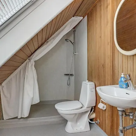Front In With Sauna בית נופש *