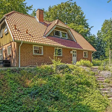 Front In With Sauna Asperup