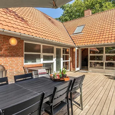 In With Sauna 펜션 *